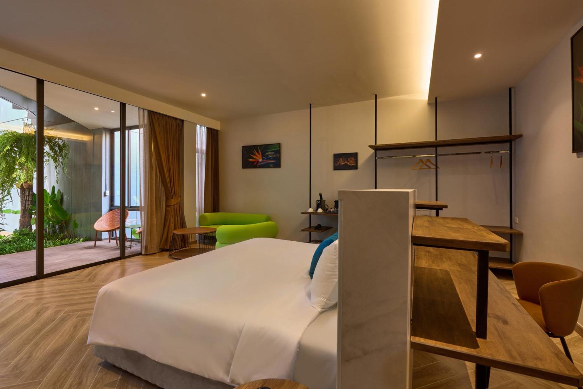Red Door Samsen Hotel, Бангкок Екстер'єр фото